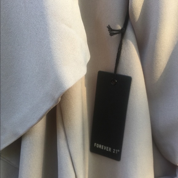 Forever 21 cardigan/jacket NWT Size M. - Picture 7 of 8